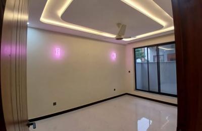 5 marla brand new new house   available for sale