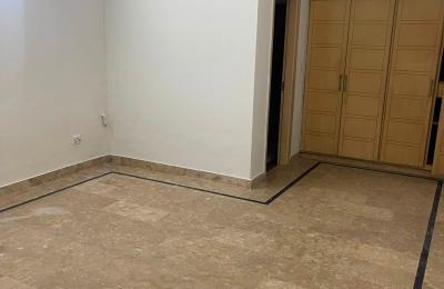 Lower ground portion available for rent