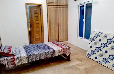 One Day Cash Deal 850 sqft Two Bedroom Apartment sale in MPCHS B-17 Block B