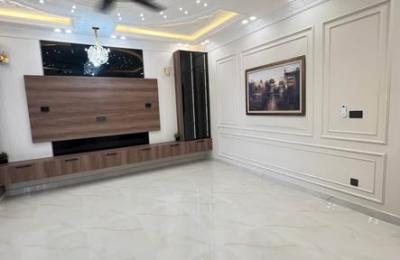 10 Marla Brand new house for sale