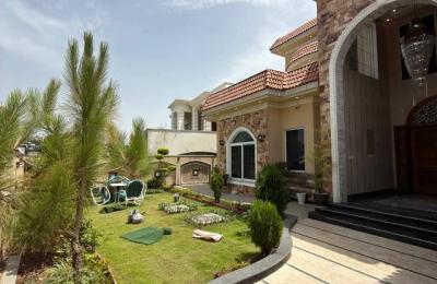 2 KANAL FURNISHED BRAND NEW DESIGNER HOUSE FOR SALE