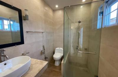upper portion available for Rent