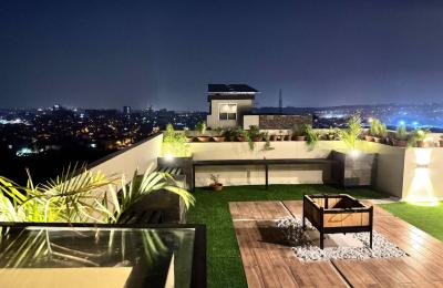 10 Marla Double Unit House For Sale