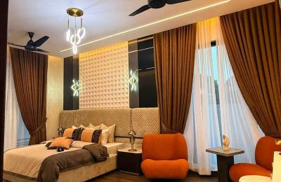1 Kanal Furnished 6 bed room house half basement For sale in DHA Phase 6 Block N