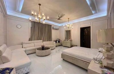 Luxury 1000-Yard Bungalow for Sale In DHA Phase 6