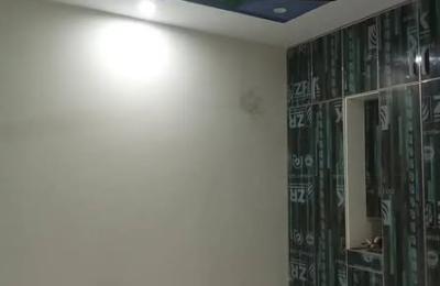 1Bed Room Attached Washroom For Rent